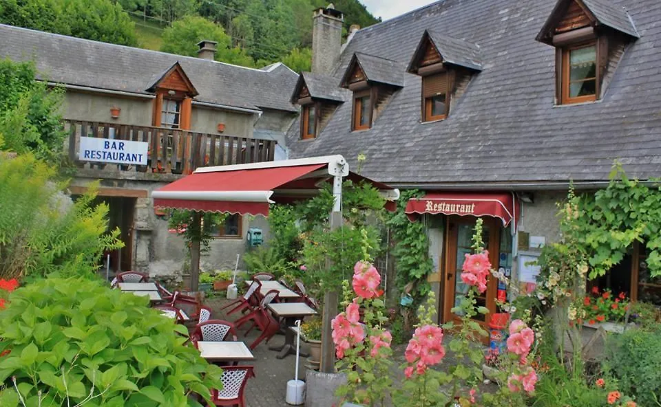 Camping Les Frenes Otel Sainte-Marie-de-Campan 0*,  Fransa